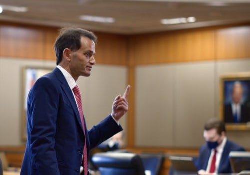 How much do top personal injury attorneys make?